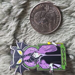 Disney Villains Pin Maleficent